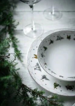 Julemorgen Story Dyp Tallerken - 2 Stk. -Køkkengrej Discountbutik 3990 0b85ecf9 f80a 48bc 8a34 7e021477964b