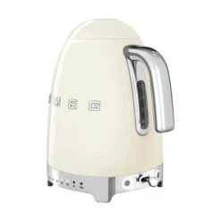 Smeg 50's Style Elkedel KLF04CREU -Køkkengrej Discountbutik 3990 1b489330 a8c7 4db0 b701 6d50bf49b13a