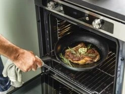 KitchenAid Classic Stegepande 11 KitchenAid Classic Stegepande -Køkkengrej Discountbutik 3990 207049b4 9b1c 49fa b9f1 419dcb30568c