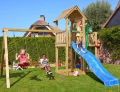 Mansion Legetårn M. Rutchebane Og Gynger