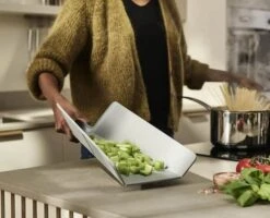 Joseph Joseph Chop2Pot Skærebræt -Køkkengrej Discountbutik 3990 59c7207f 1b33 4041 be6f e03a6e125c6d