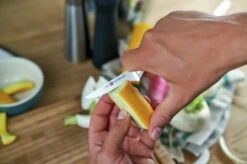 Zwilling Four Star Grøntsagskniv -Køkkengrej Discountbutik 3990 5a71fda1 c194 4a5a a838 d626abb1934d