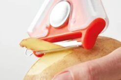 Joseph Joseph Tri-Peeler 3-i-1 Skræller -Køkkengrej Discountbutik 3990 65809461 0d80 4817 850b bb90eee71800