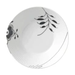 Royal Copenhagen Sort Mega Riflet Dyb Tallerken