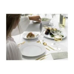 Royal Copenhagen Hvid Riflet Middagstallerken 13 Royal Copenhagen Hvid Riflet Middagstallerken -Køkkengrej Discountbutik 3990 9ac4b197 1792 44a2 b52f 4dd397616539