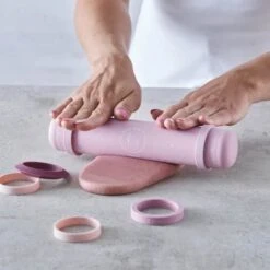 Justerbar Kagerulle -Køkkengrej Discountbutik 3990 9e352904 2fe9 4261 9910 8edb935483cb