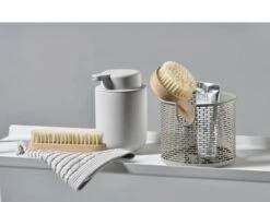 Zone Denmark Inu Badebørste -Køkkengrej Discountbutik 3990 a4a8b291 6a39 418d b8c7 1bd94f3eb039