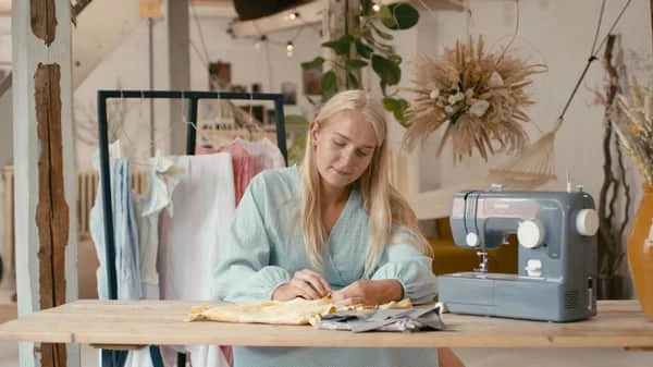 Brother LB14 Symaskine - Limited Edition 7 Brother LB14 Symaskine - Limited Edition - Billede 5