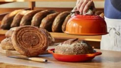 Le Creuset Brødform/gryde M. Låg -Køkkengrej Discountbutik 3990 d8c70264 fcf0 4d9c b7bf 5f3e07bb4572