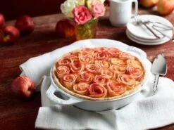 Staub Tærtefad 9 Staub Tærtefad -Køkkengrej Discountbutik 3990 dc3d5226 5687 4bf6 88ff fcec226c6494