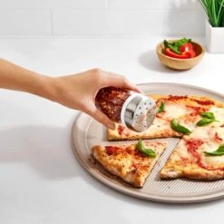 OXO Strø-dåse -Køkkengrej Discountbutik 3990 e1c83e32 f62f 4e96 ab2c eeddb001b3e4