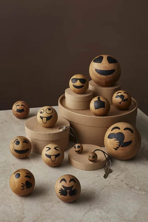 Spring Copenhagen Figur Emotion - Hug 5 Spring Copenhagen Figur Emotion - Hug - Billede 3